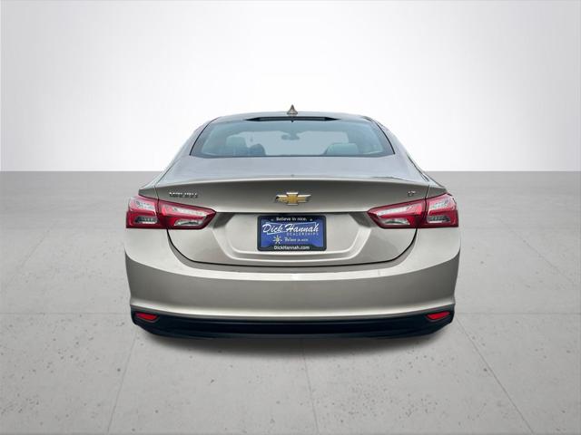 2022 Chevrolet Malibu FWD LT