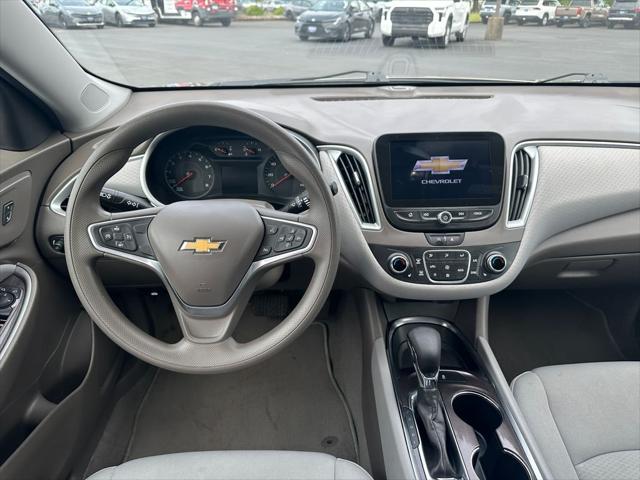 2022 Chevrolet Malibu FWD LT