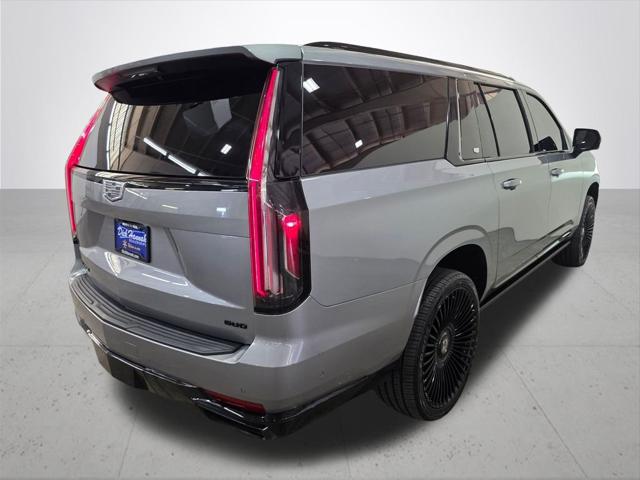 2023 Cadillac Escalade ESV 4WD Sport Platinum