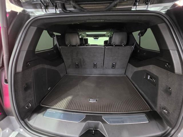 2023 Cadillac Escalade ESV 4WD Sport Platinum