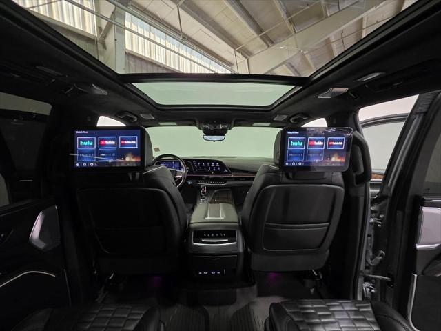 2023 Cadillac Escalade ESV 4WD Sport Platinum