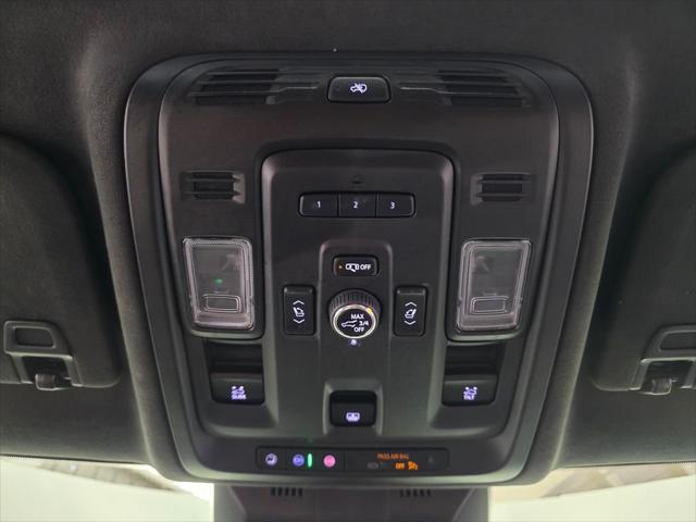 2023 Cadillac Escalade ESV 4WD Sport Platinum