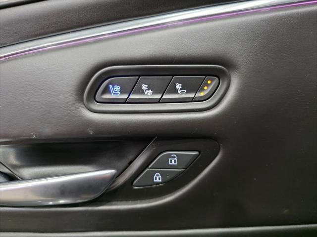 2023 Cadillac Escalade ESV 4WD Sport Platinum