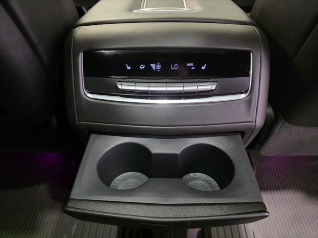 2023 Cadillac Escalade ESV 4WD Sport Platinum