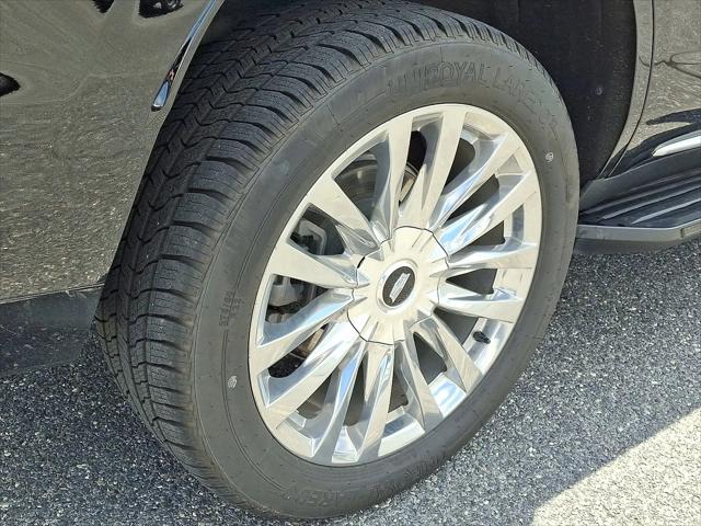 2023 Cadillac Escalade 4WD Premium Luxury