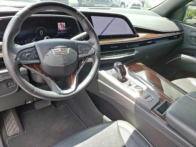 2023 Cadillac Escalade 4WD Premium Luxury