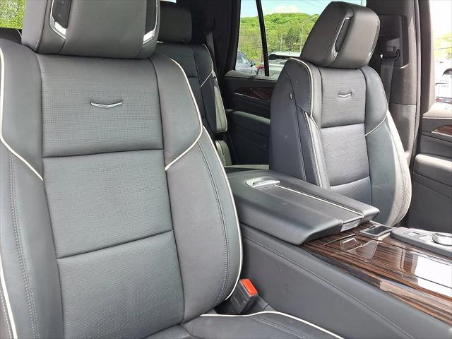 2023 Cadillac Escalade 4WD Premium Luxury