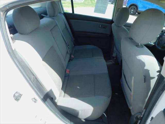 2010 Nissan Sentra 2.0SR