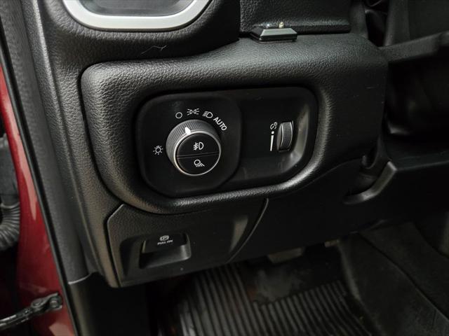 2023 Ram 1500 Lone Star Crew Cab 4x2 5'7" Box