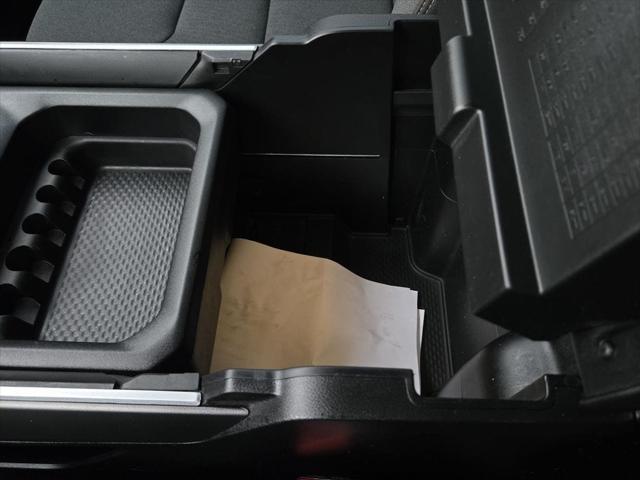 2023 Ram 1500 Lone Star Crew Cab 4x2 5'7" Box