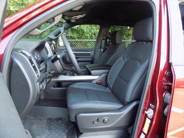 2025 Ram 1500 Big Horn Crew Cab 4x4 6'4" Box