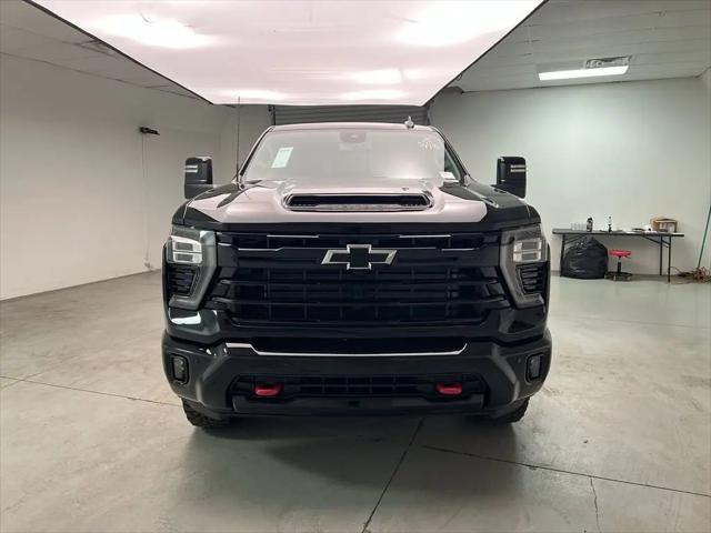 2026 Chevrolet Silverado 2500HD Crew Cab, Standard Bed, LT, 4WD
