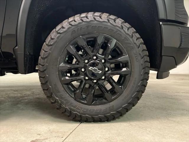 2026 Chevrolet Silverado 2500HD Crew Cab, Standard Bed, LT, 4WD