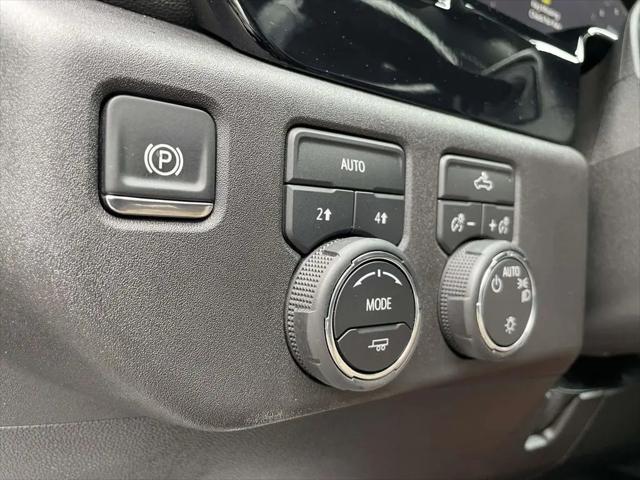2026 Chevrolet Silverado 1500 4WD Crew Cab Standard Bed LT
