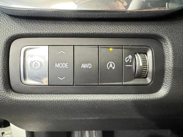 2026 GMC Acadia Elevation AWD