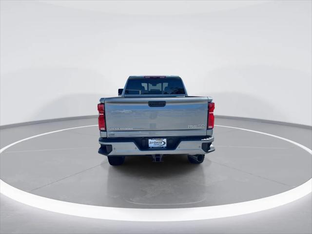 2026 Chevrolet Silverado 2500HD Crew Cab, Standard Bed, High Country, 4WD