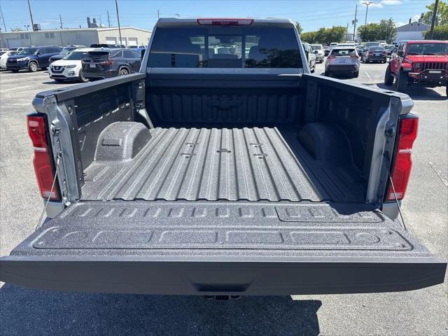2026 Chevrolet Silverado 2500HD Crew Cab, Standard Bed, High Country, 4WD
