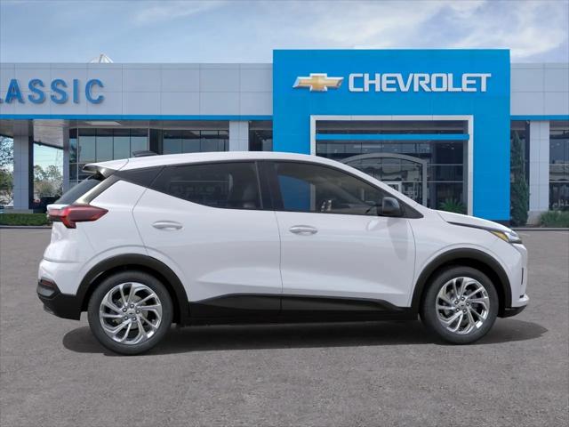 2027 Chevrolet Bolt LT FWD