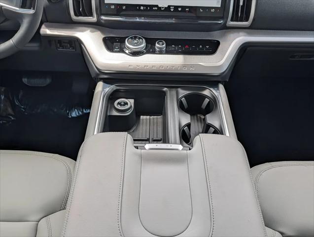 2026 Ford Expedition Max Active MAX