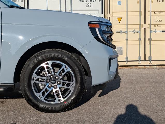 2026 Ford Expedition Max Active MAX