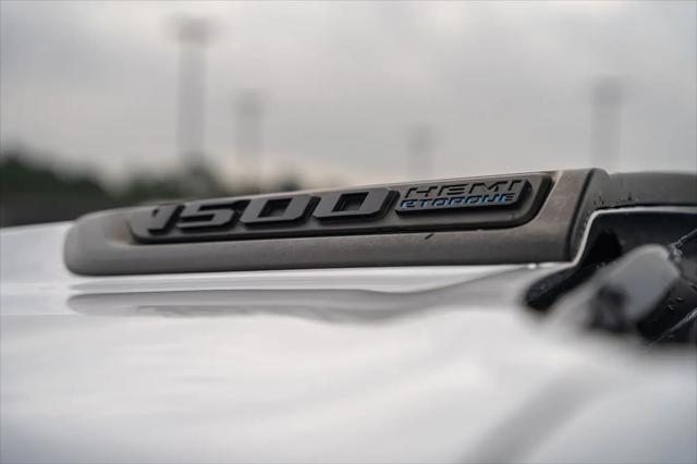 2022 Ram 1500 Laramie Crew Cab 4x2 5'7" Box
