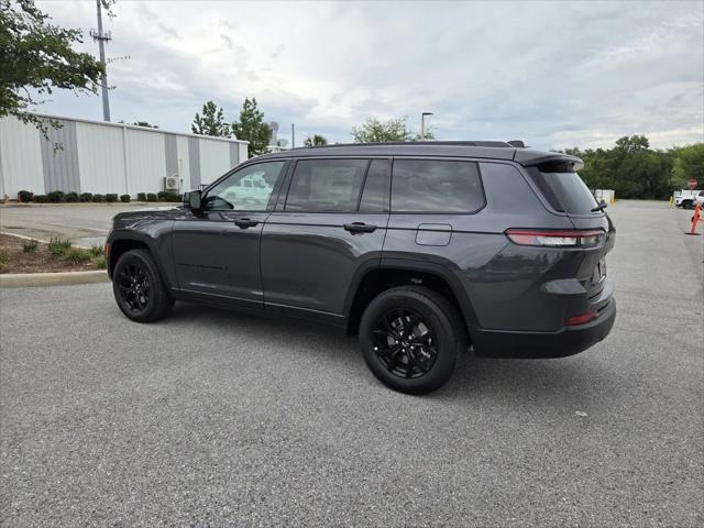 2026 Jeep Grand Cherokee L Altitude 4x2