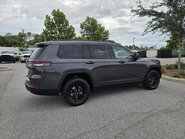 2026 Jeep Grand Cherokee L Altitude 4x2