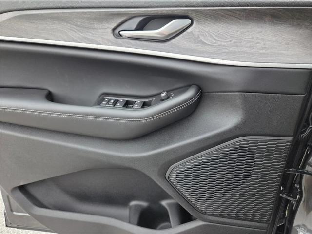 2026 Jeep Grand Cherokee L Altitude 4x2