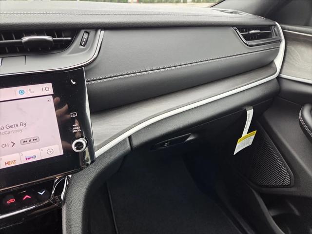 2026 Jeep Grand Cherokee L Altitude 4x2