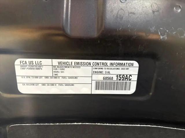 2023 Chrysler Pacifica Touring L
