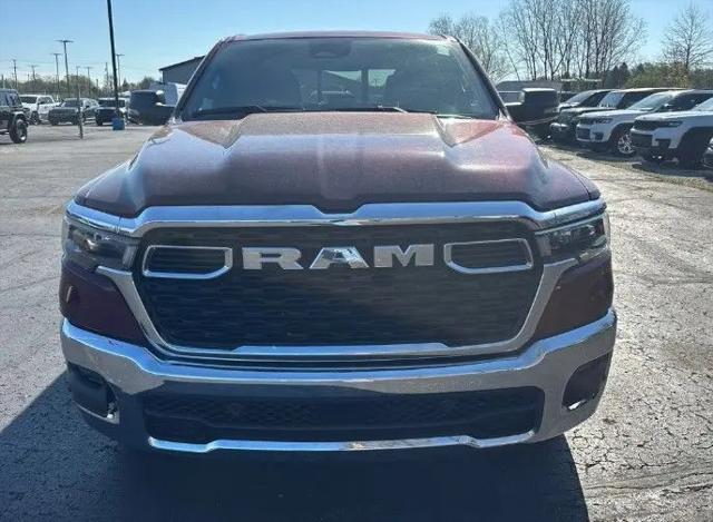 2025 Ram 1500 Big Horn Crew Cab 4x4 5'7" Box