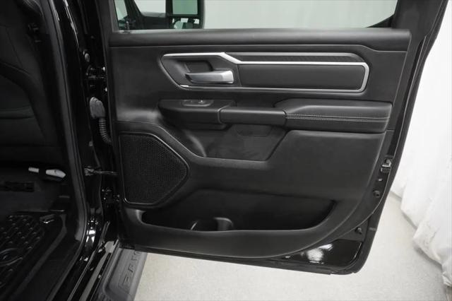 2025 Ram 1500 Big Horn Crew Cab 4x4 5'7" Box