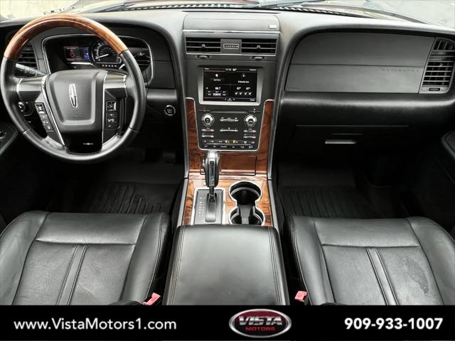 2015 Lincoln Navigator Standard