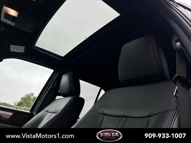 2015 Lincoln Navigator Standard