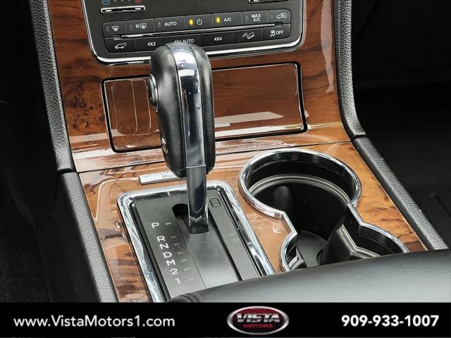 2015 Lincoln Navigator Standard