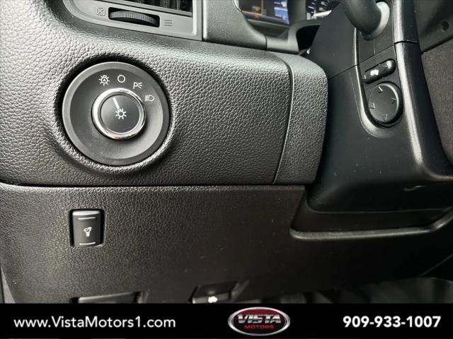 2015 Lincoln Navigator Standard