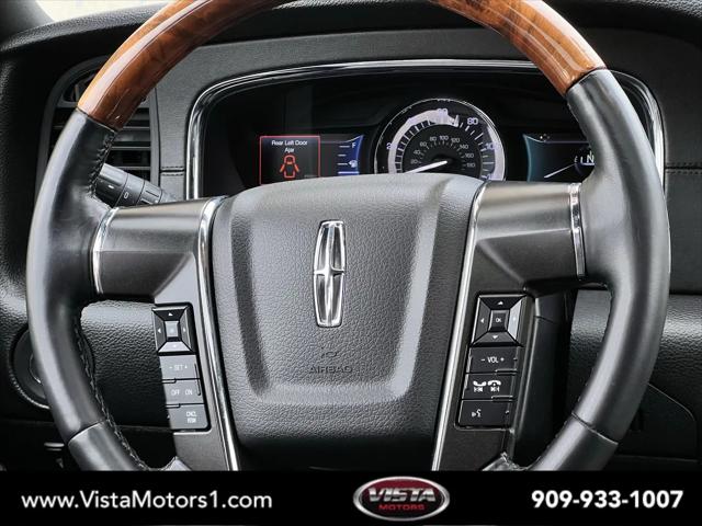 2015 Lincoln Navigator Standard