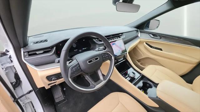 2025 Jeep Grand Cherokee L Limited 4x4