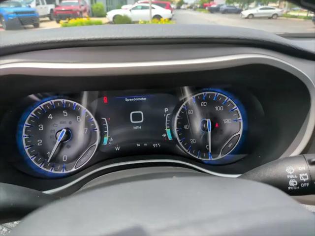 2027 Chrysler Pacifica Limited