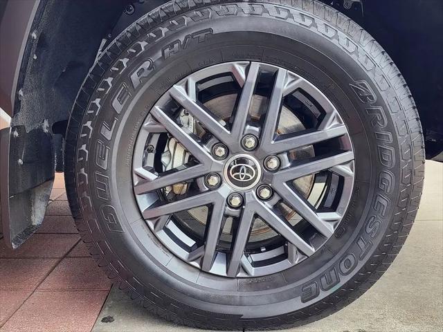 2024 Toyota Tundra SR5