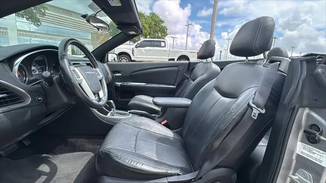 2013 Chrysler 200 Touring
