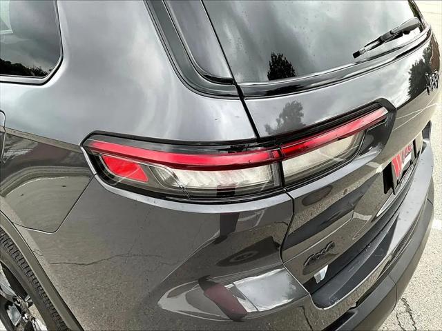 2024 Jeep Grand Cherokee L Altitude X 4x4