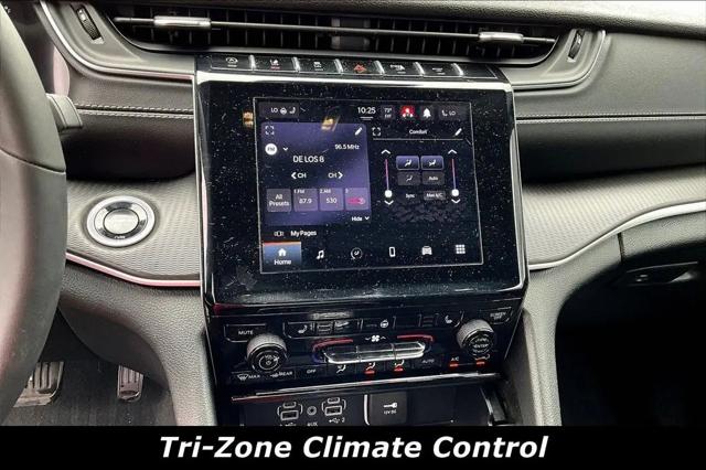 2024 Jeep Grand Cherokee L Altitude X 4x4