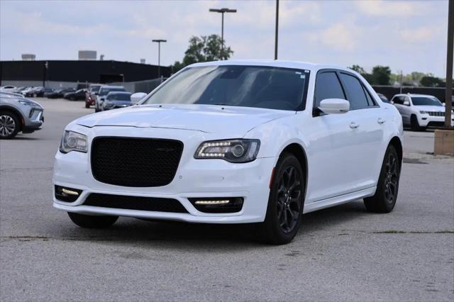 2022 Chrysler 300 Touring-L AWD
