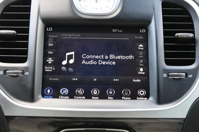 2022 Chrysler 300 Touring-L AWD