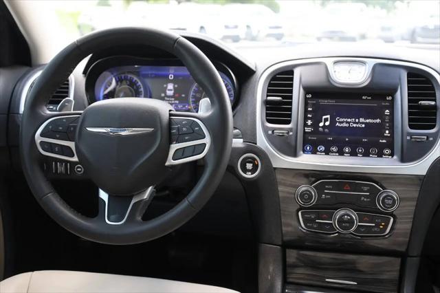 2022 Chrysler 300 Touring-L AWD