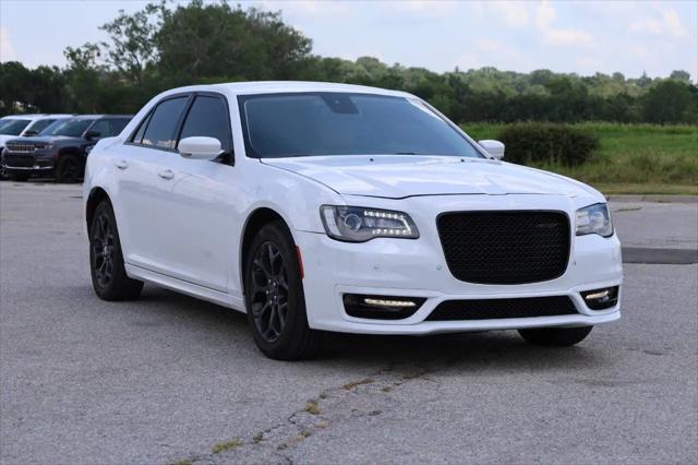 2022 Chrysler 300 Touring-L AWD