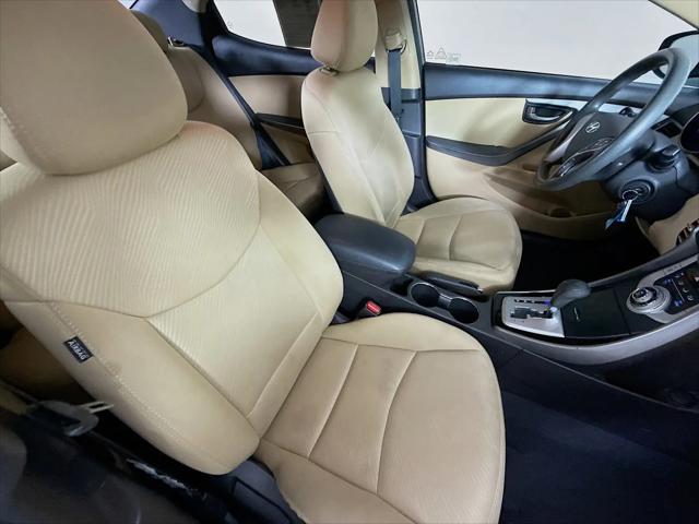 2011 Hyundai Elantra GLS