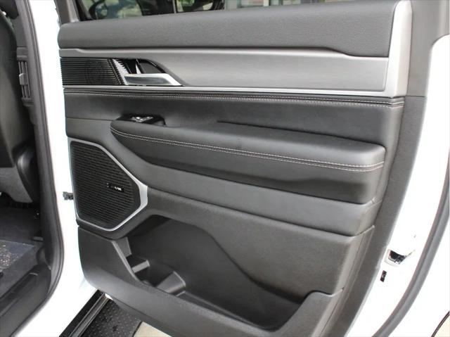 2026 Jeep Grand Wagoneer 4x4