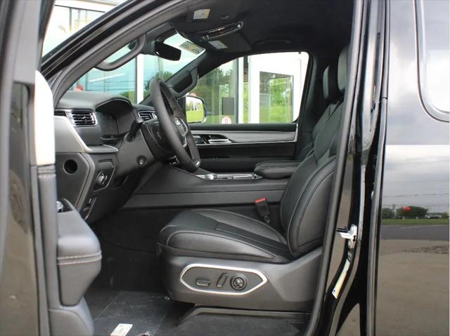 2026 Jeep Grand Wagoneer 4x4